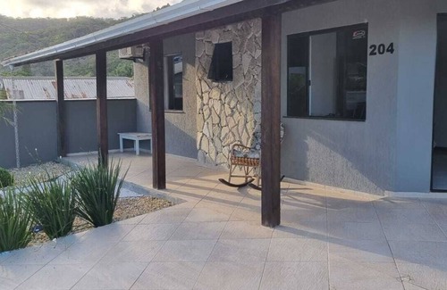 Nova Esperanca Casa | Casa con piscina climatizada y aire acondicionado en todos los ambientes, internet y TV