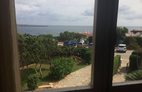 Cala'n Bosch Chalet De Esquí | House with pool near the beach and marina