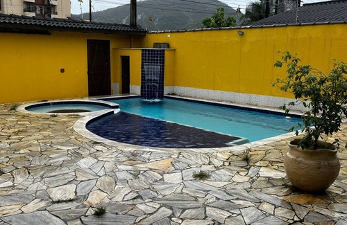 Martim de Sa Casa | Casa w / piscina en la playa Martins Sá 1196531-1000