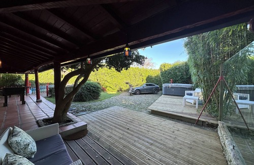 Freixieiro de Soutelo Villa | Casa romántica, piscina privada climatizada, playa 5 minutos