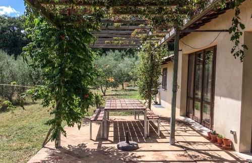 Amelia Casa | Casa con piscina privada / vallada a 5 km de Amelia. Calle tranquila y bonitas vistas