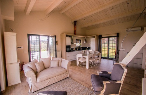 Gradoli Villa | Casa con piscina privada, aire acondicionado y wifi a 500 metros del lago Bolsena. ¡¡Magníficas vistas!!