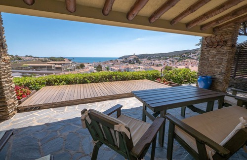 Cadaques Casa | Casa con vistas al mar desde todos los espacios de la casa.