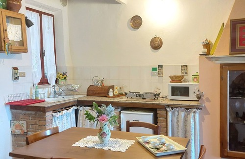 Chiusdino Casa | House with stunning wievs- Casa Marjs