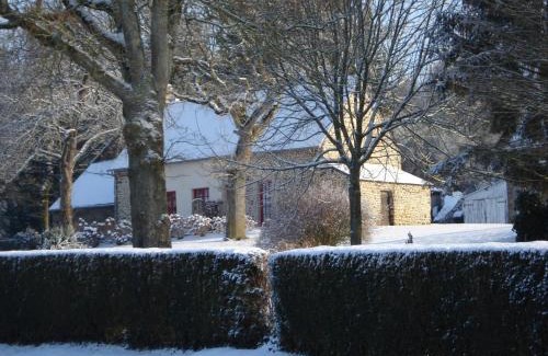 Bonnemain Casa | House with stunning views across the meadows