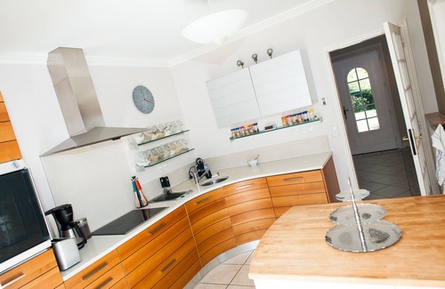Perros-Guirec Casa | House with swimming pool perros-guirec, near beach and town center