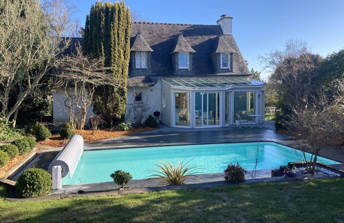Perros-Guirec Casa | House with swimming pool perros-guirec, near beach and town center