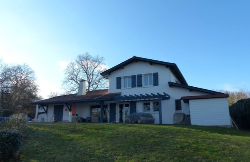 Bassussarry Casa | House with swimming pool on the Bassussarry golf course