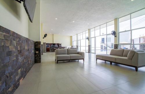 Tonala Casa | House with Terrace & Pool in Coyula Ideal Groups