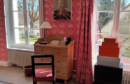 Apremont Casa | House with the Pool near the Polo Club of Chantilly!