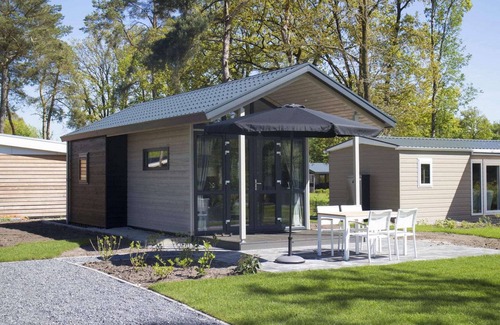 IJhorst Casa | Casa con terraza, a 2 km de IJhorst