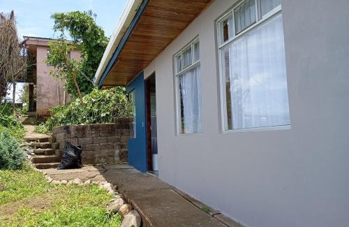 Vieja Casa | House with viewpoint in the Pacific