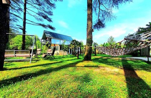Ureki Casa | House & Yard Sesil Forest 90m to beach Kaprovani