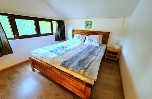 Ureki Casa | House & Yard Sesil XL 90m to beach