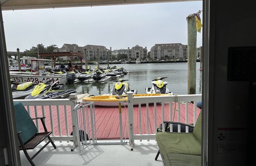 Dam Neck Alquiler De Eote | Houseboat in Virginia Beach