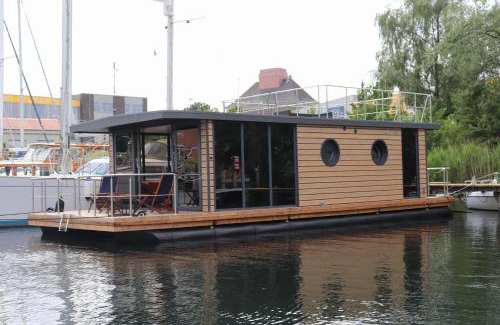 Flensburg Alquiler De Eote | Houseboat Leni, Flensburg