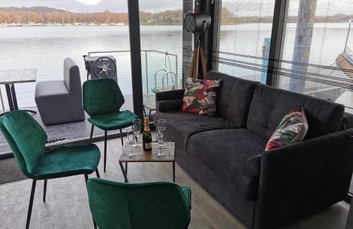Middelaar Chalet De Esquí | Houseboat Marina Mookerplas 4-6 persons roof terrace