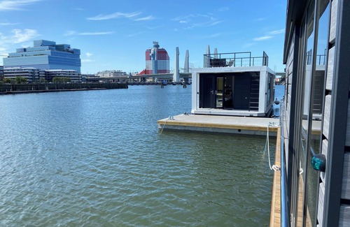 Lundby Alquiler De Eote | Houseboat SVANESUND with roof terrace in the heart of Gothenburg
