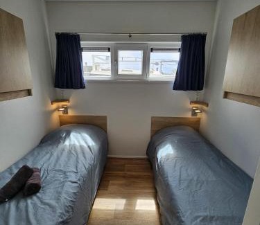 Monnickendam Alquiler De Eote | Houseboat Tjonger NS003