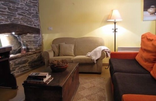Samos Cabaña | Casa con barbacoa en el Camino de Santiago, en Samos. 6 plazas