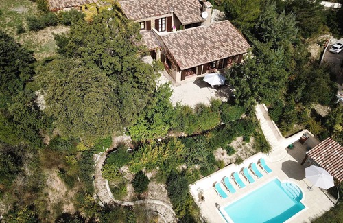 Esparron-de-Verdon Villa | casas / villas - 8 cuartos - 6/7 Personas