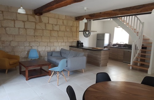 Saint Germain du Seudre Casa | Vivienda en propiedad de carácter