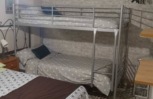Valdeolleros Condominio | Housing Groups, Alojamiento Grupos