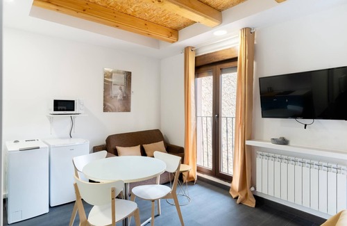 Old Town Apartamento | Housingleon- Five Rooms Barrio Húmedo
