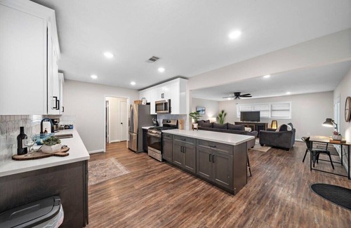 Deer Park Casa | Family-Friendly Home with Private Pool