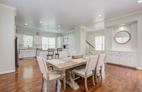 Houston Casa | Houston Galleria Luxury Home.