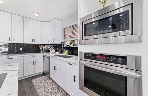 Clodine Casa | Heart of Houston Asian Town