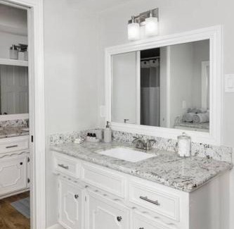 Sugar Land Casa | Houston Luxury 4br/3ba and Pool