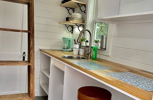 North Houston Casa | Houston Tiny Home Micro Home, Amazing Home Stay