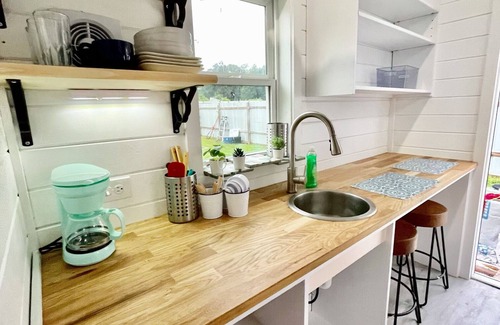 North Houston Casa | Houston Tiny Home Micro Home, Amazing Home Stay