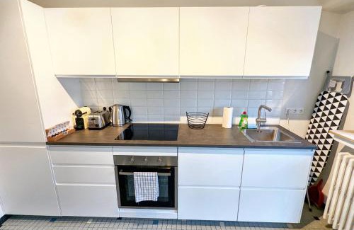 Bonnevoie Apartamento | Howald 2 BR Apartment with Private Garage & Garden