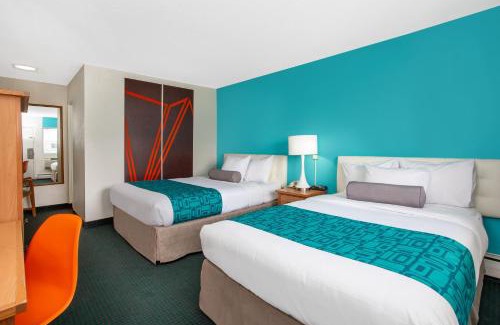 Central Colorado Springs Hotel | Howard Johnson by Wyndham Colorado Springs