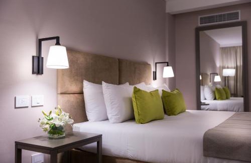 Buenos Aires Central Business District Hotel | Howard Johnson Plaza Buenos Aires
