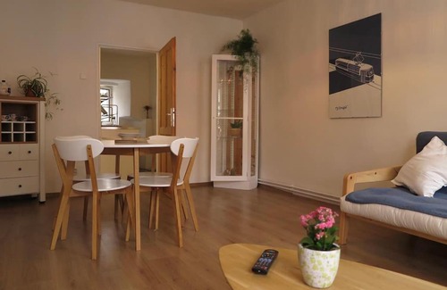 Hradcany Apartamento | Hradčany apartment with green energy