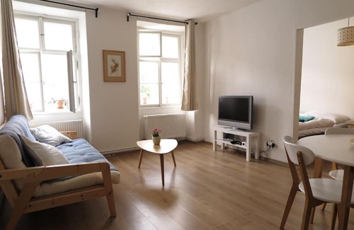Hradcany Apartamento | Hradčany apartment with green energy