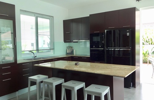 Hua Hin Villa | Villa nueva, moderna y lujosa en Hua Hin
