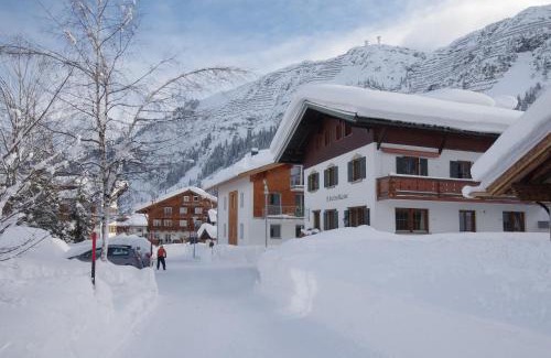 Lech am Arlberg Apartamento | Hubertusklause