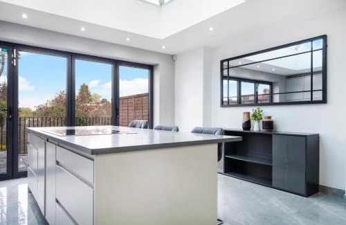 Eastcote and East Ruislip Casa | Hububb Luxury Eastcote