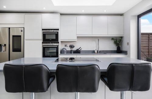 Eastcote and East Ruislip Casa | Hububb Luxury Eastcote