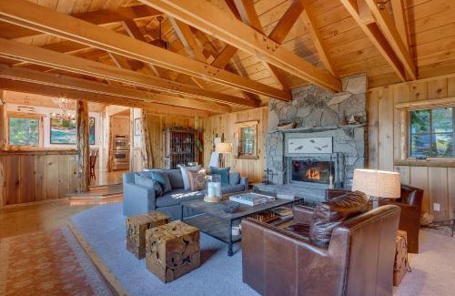 Ridgewood Casa | Huckleberry Haven by Tahoe Getaways - Luxury Lake View 4BR in North Lake with Private Hot Tub