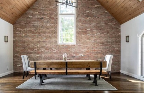 Town of Lloyd Casa | Hudson Valley Retreat with sweeping views