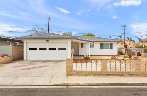 Port Hueneme Casa | Hueneme Beach Village Myrna