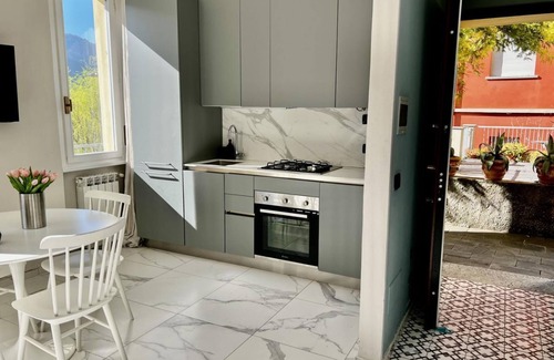 Carate Urio Apartamento | Stunnig apartamento para pareja y familia