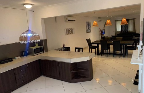 East Legon Apartamento | Huge 3 bed in the Heart Of the City