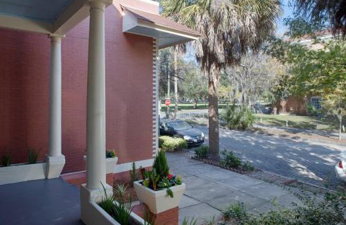 Historic Downtown Savannah Cama Y Desayuno | Huge 5 bed, 5 bath in Historic Downtown Savannah