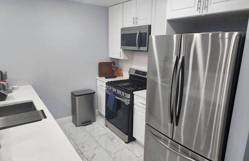 Newark Casa | Huge 5BR in Best Location ~ 25 Min to NYC